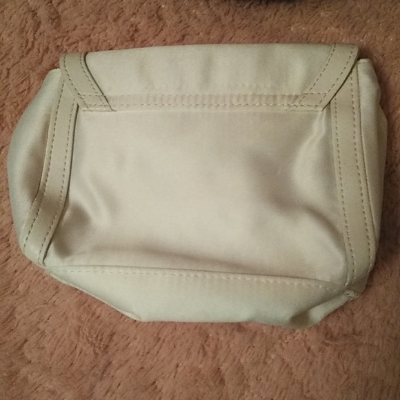 Mini Dior Pouch 👝 - Picture 6 of 8